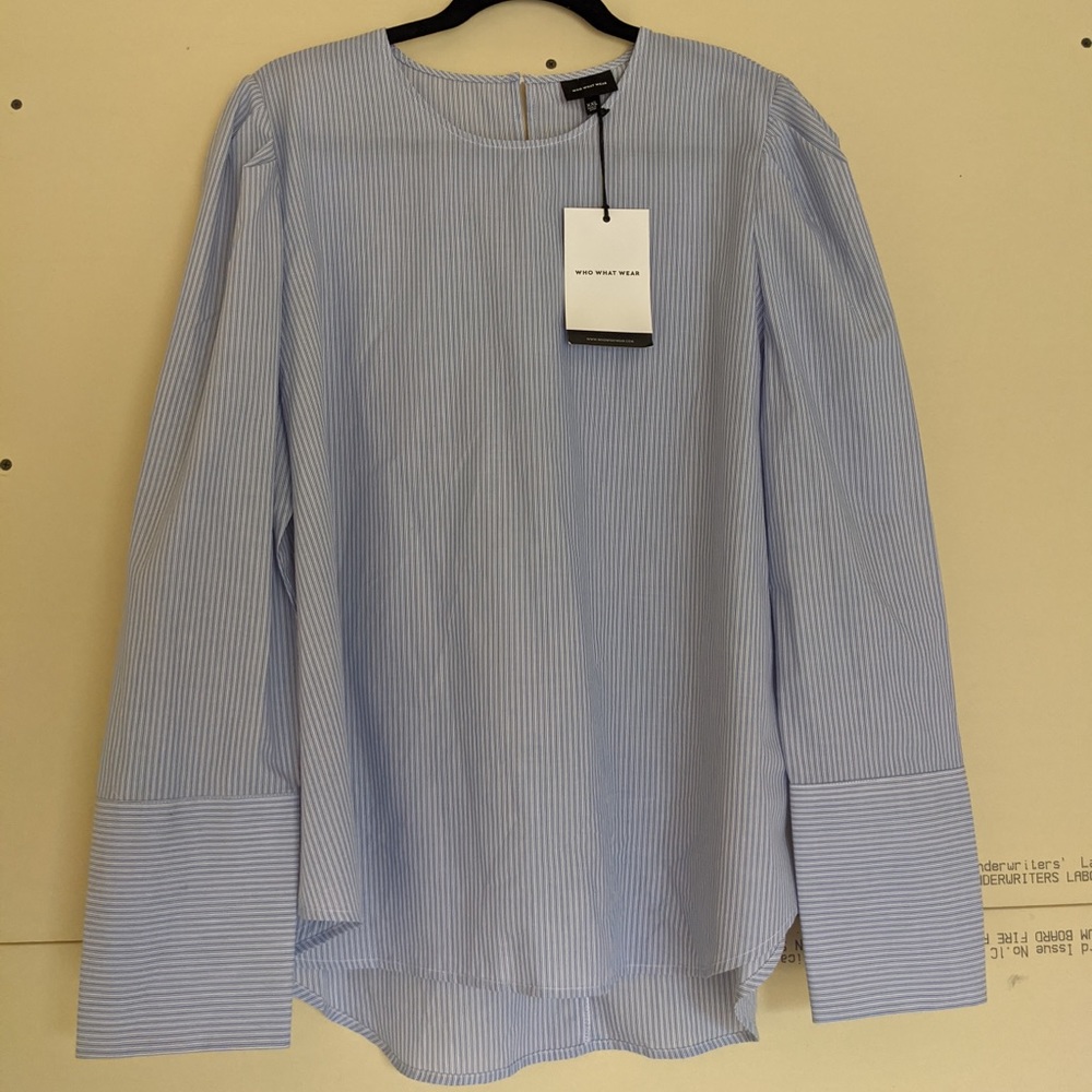 Brand new with tags 2X Who What wear top!